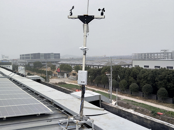 福建校园蜜桃AV片下载雨量桶